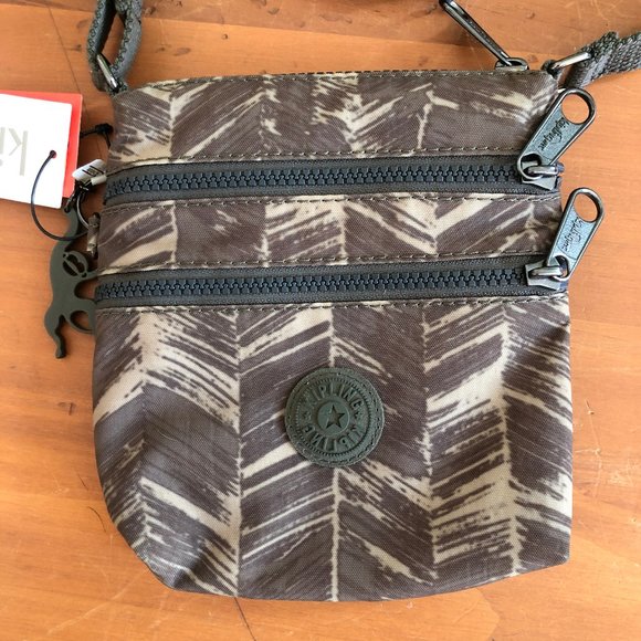 New Kipling Crossbody Bag / Purse - Picture 2 of 3